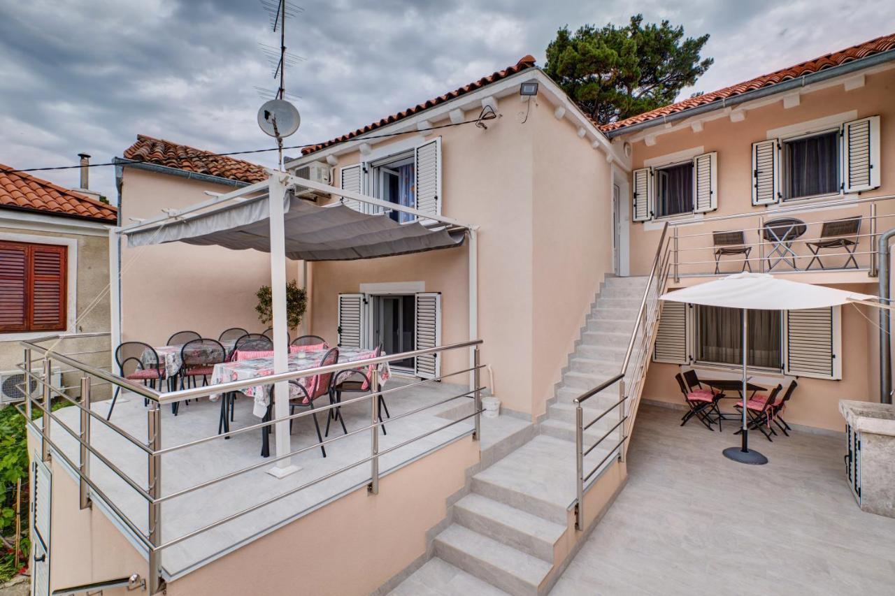 Apartments Ljubica Вели-Лошинь Экстерьер фото