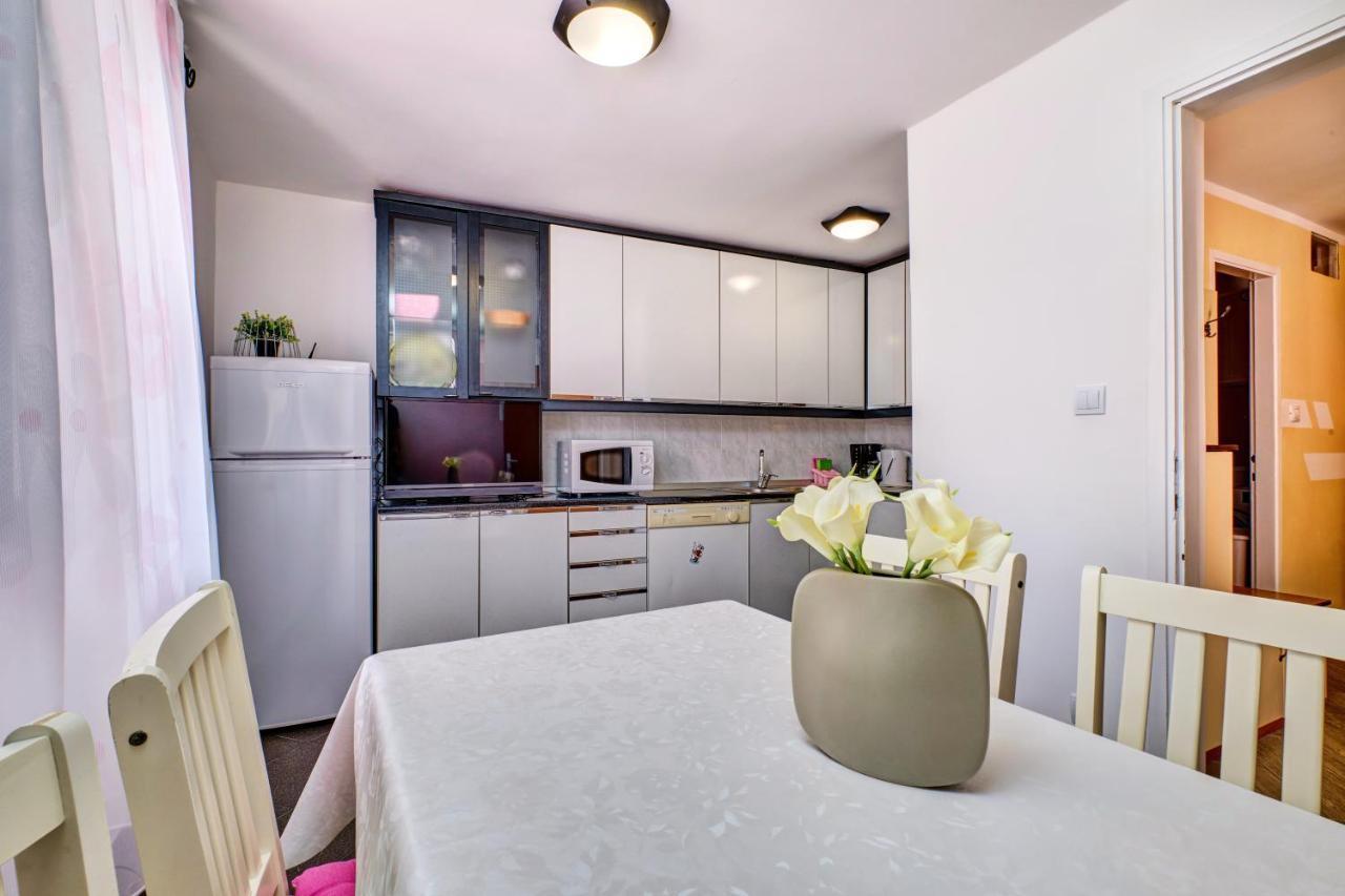 Apartments Ljubica Вели-Лошинь Экстерьер фото