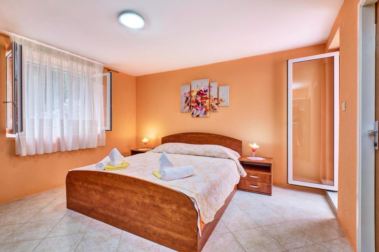 Apartments Ljubica Вели-Лошинь Экстерьер фото