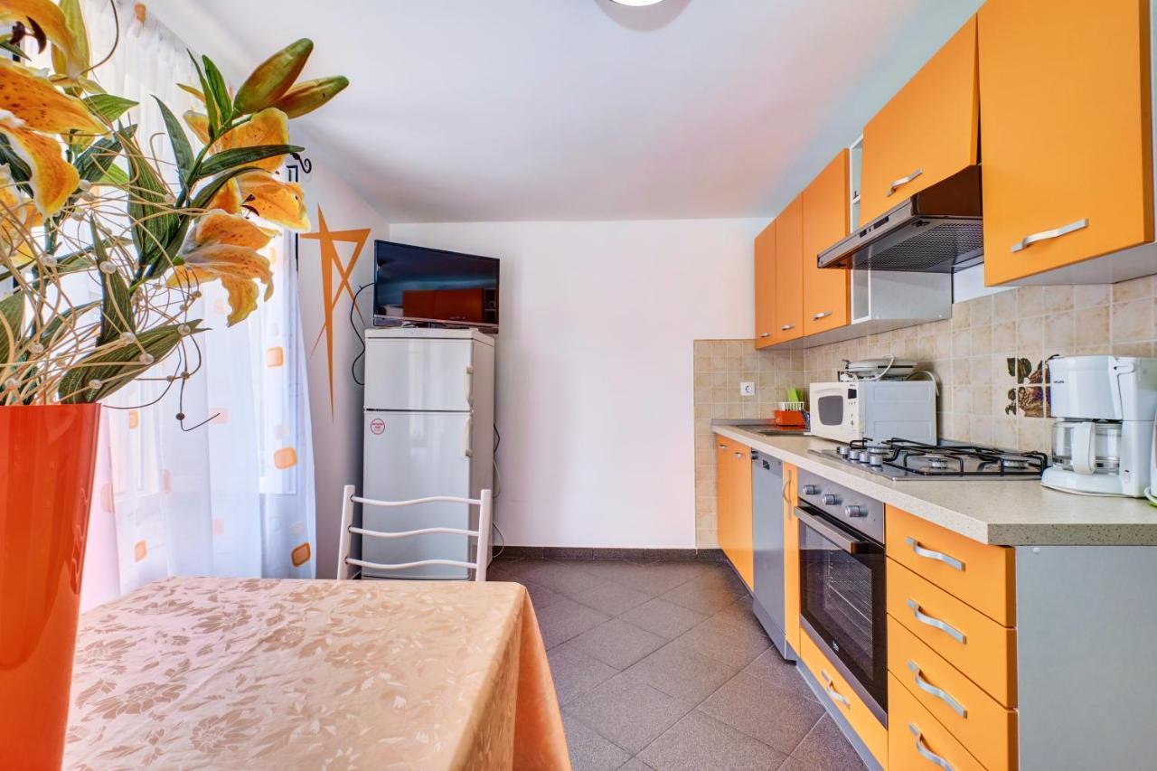 Apartments Ljubica Вели-Лошинь Экстерьер фото
