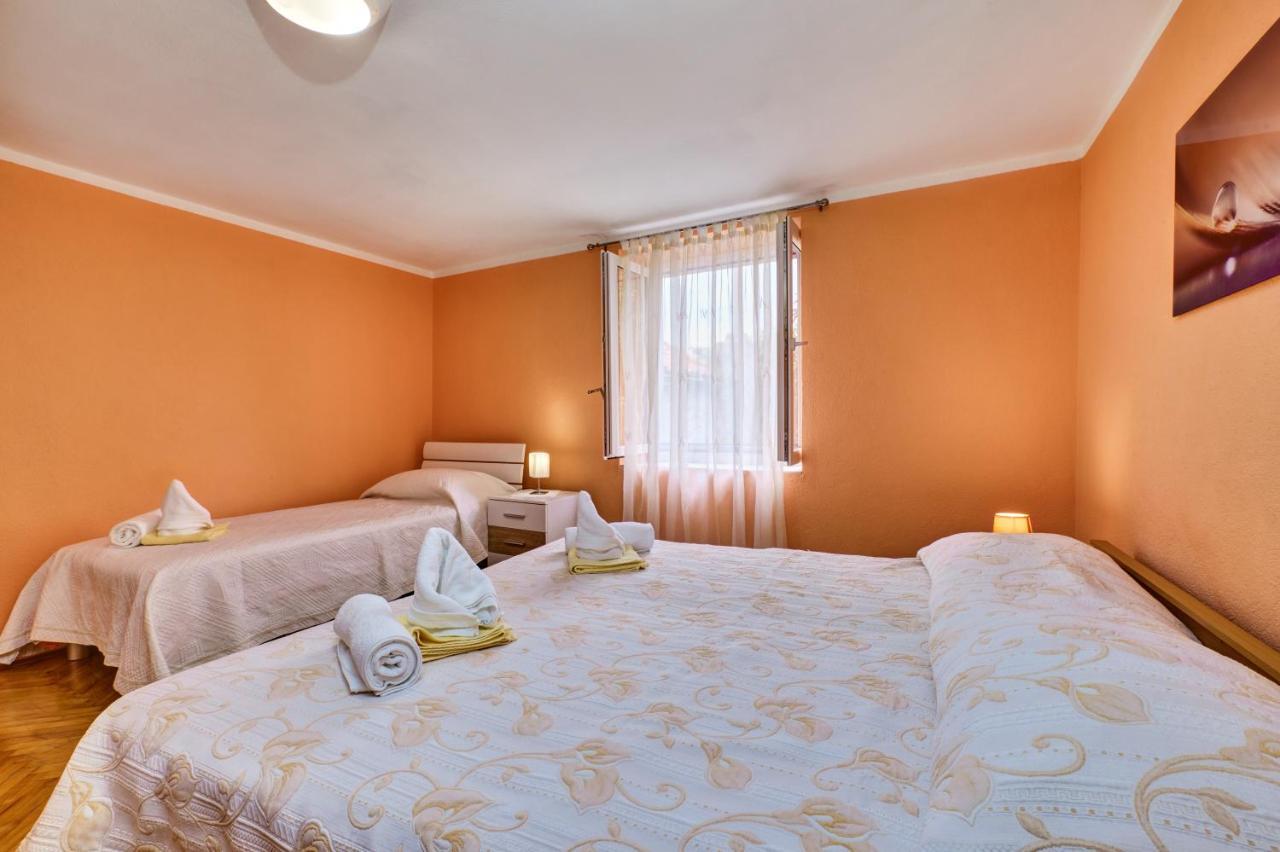 Apartments Ljubica Вели-Лошинь Экстерьер фото